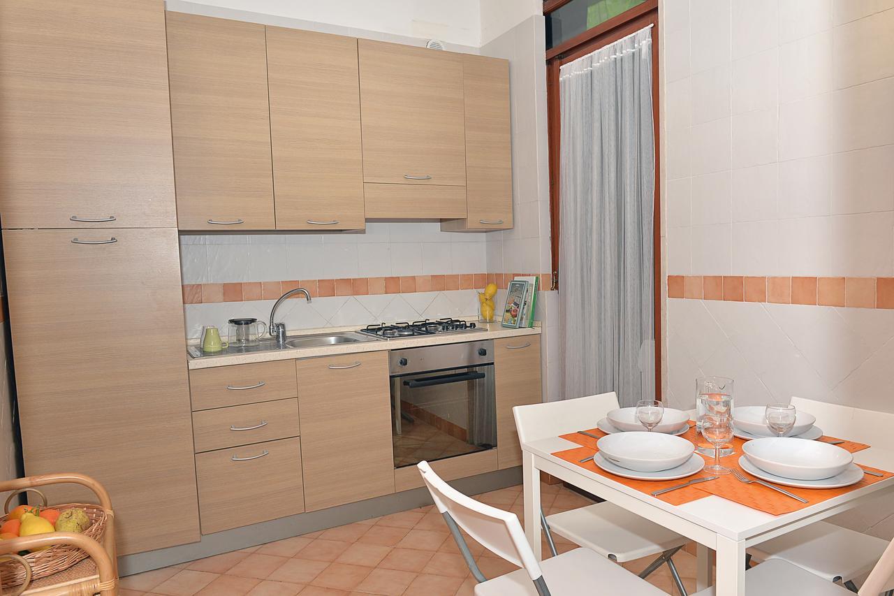 Tizi Apartments Corso Reginna ไมยอรี ภายนอก รูปภาพ
