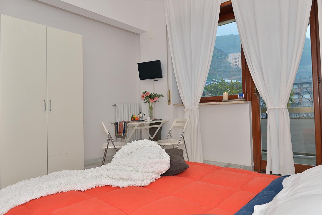 Tizi Apartments Corso Reginna ไมยอรี ภายนอก รูปภาพ